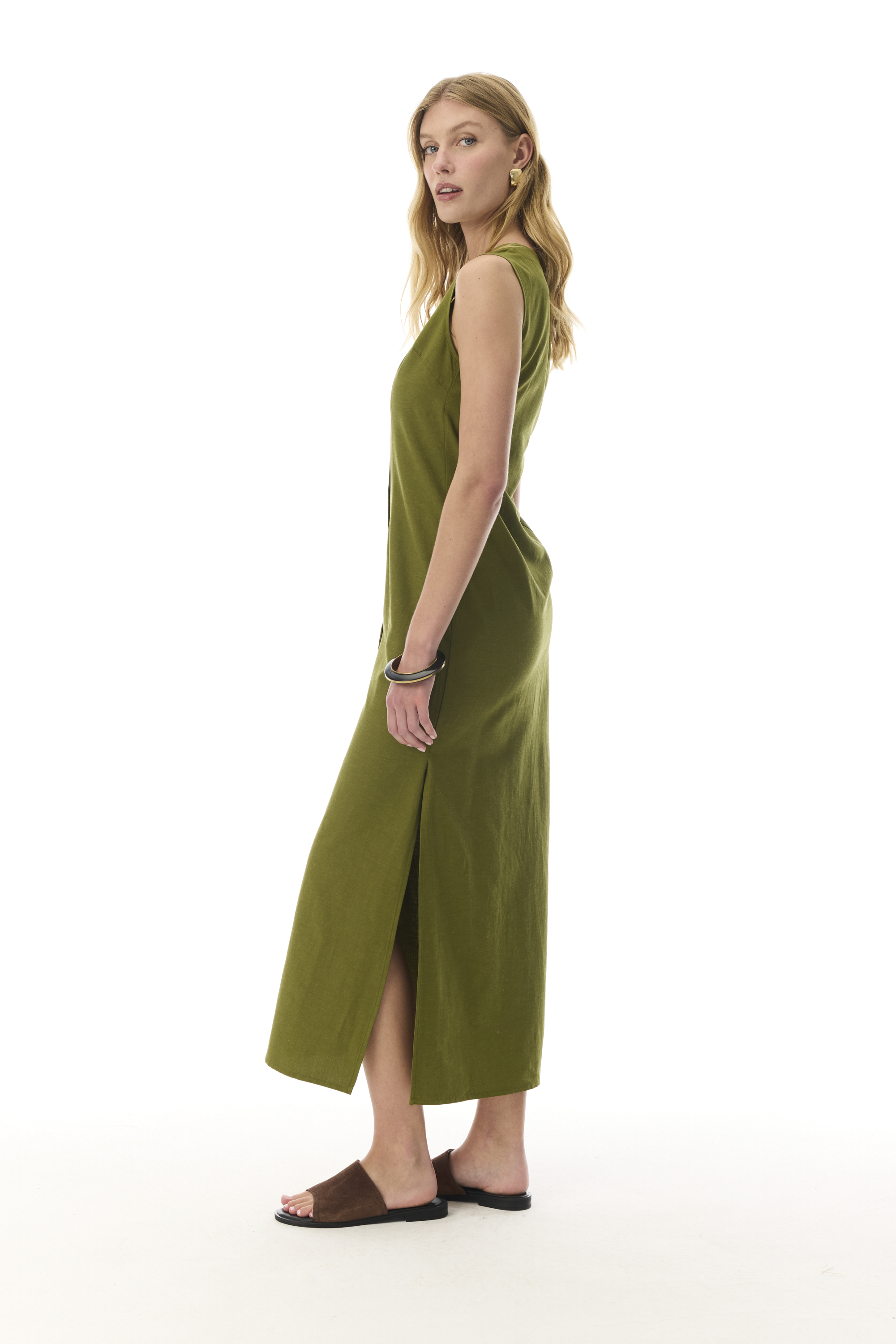 DÜZ KESİM KOLSUZ V YAKA UZUN ELBİSE