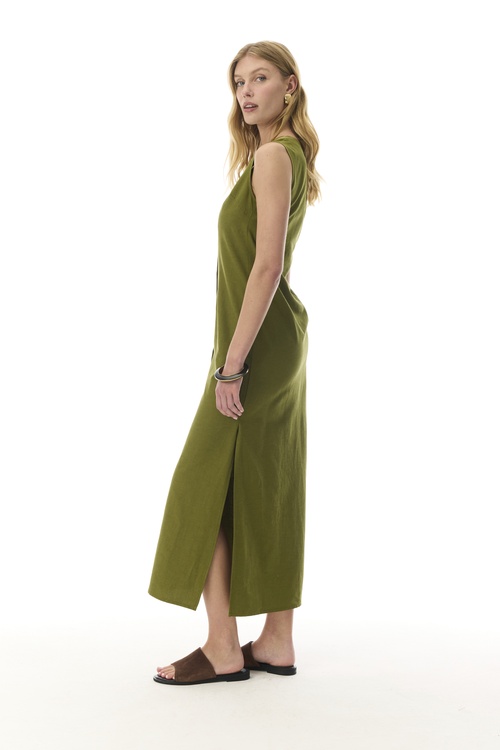 DÜZ KESİM KOLSUZ V YAKA UZUN ELBİSE