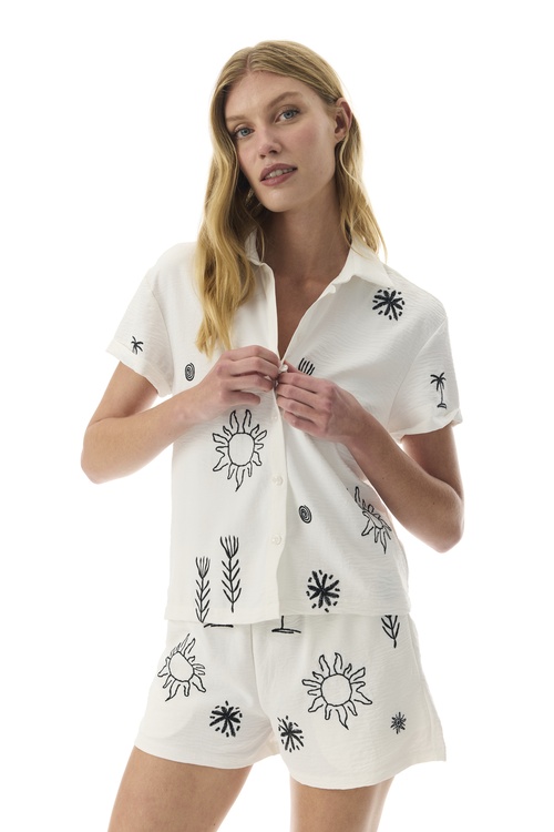  NAKIŞLI KISA KOLLU GÖMLEK