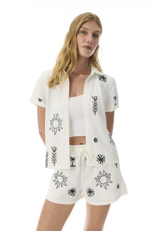  NAKIŞLI KISA KOLLU GÖMLEK