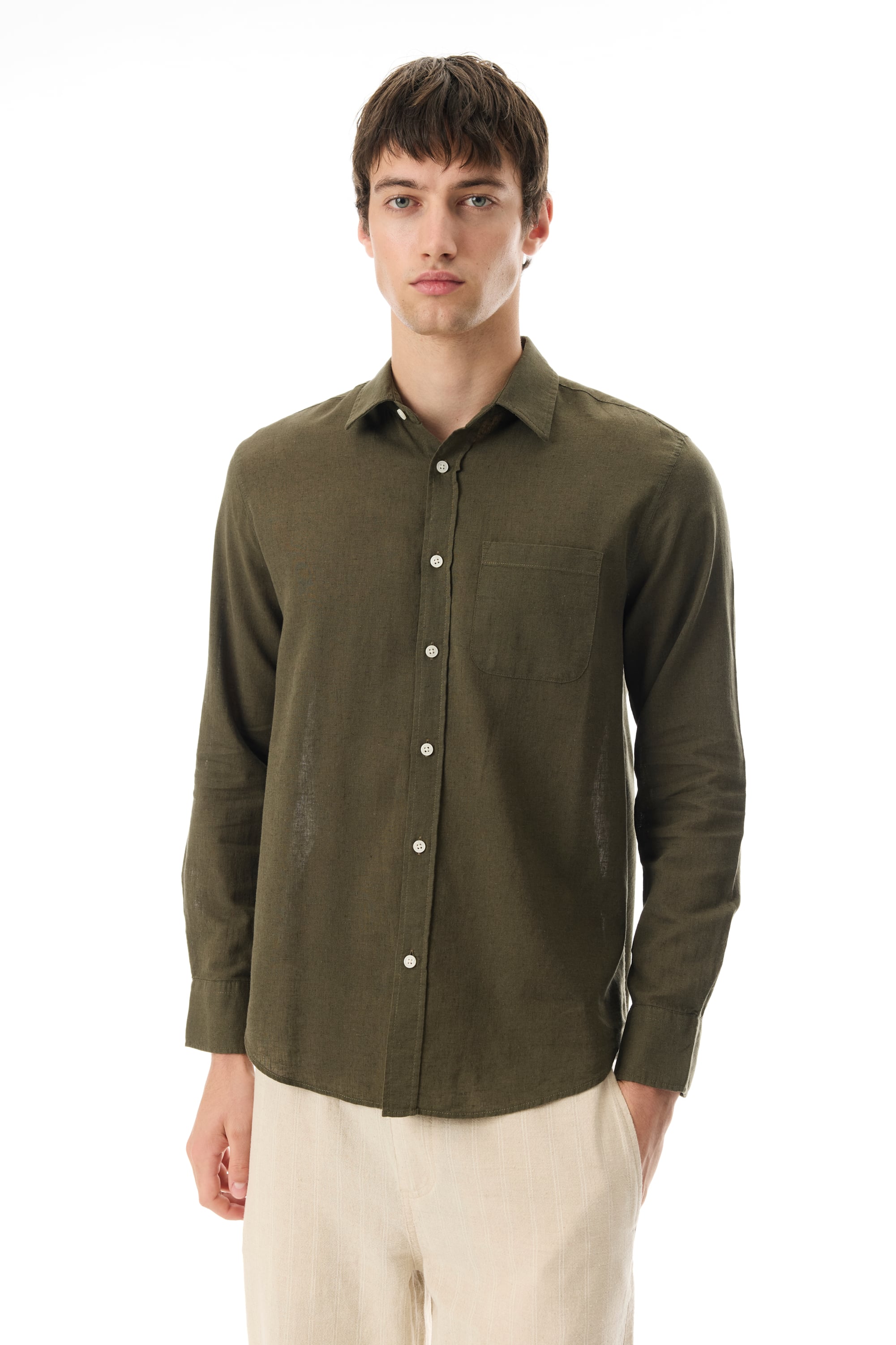 REGULAR FIT UZUN KOLLU KETEN KARIŞIMLI GÖMLEK