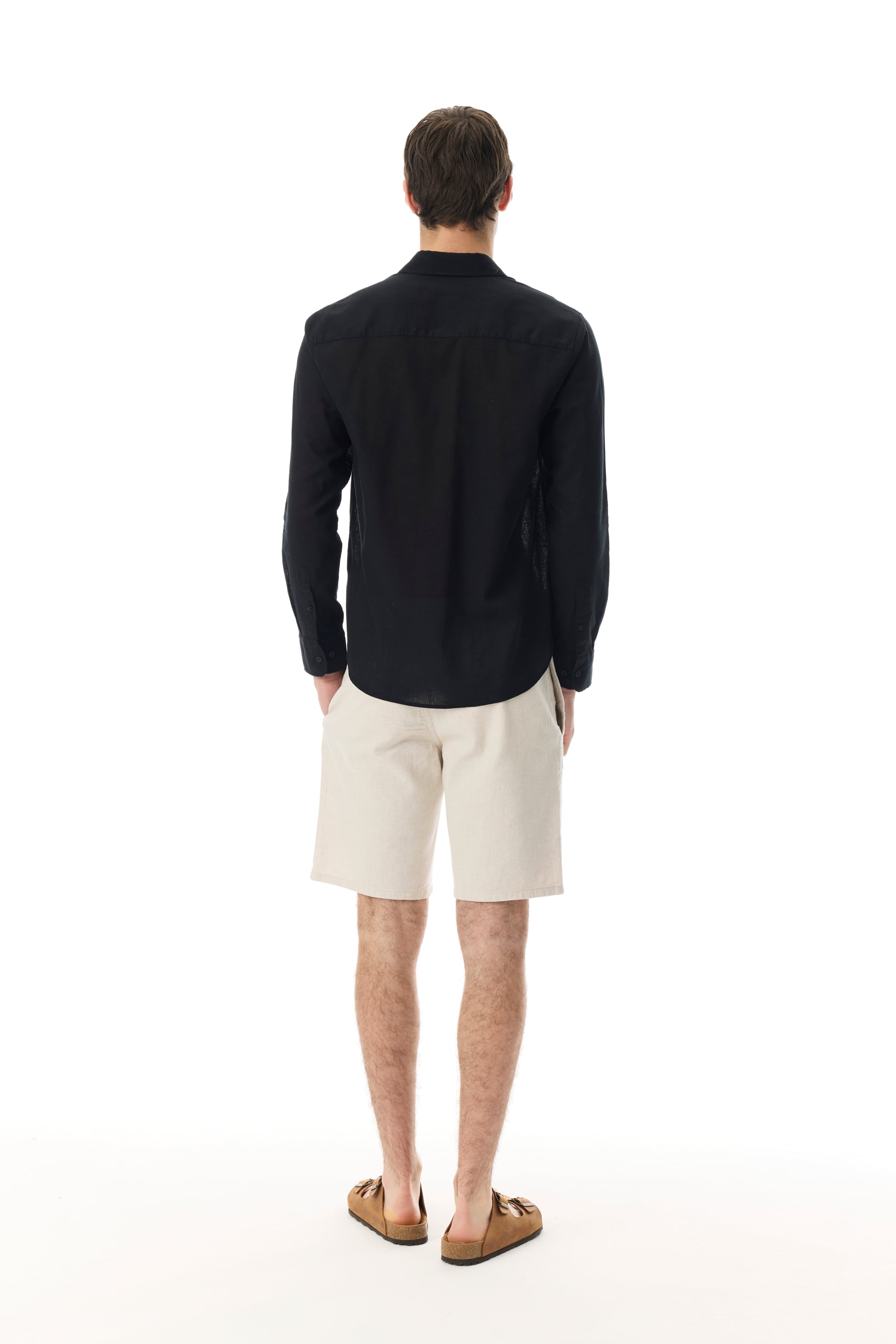 REGULAR FIT UZUN KOLLU KETEN KARIŞIMLI GÖMLEK