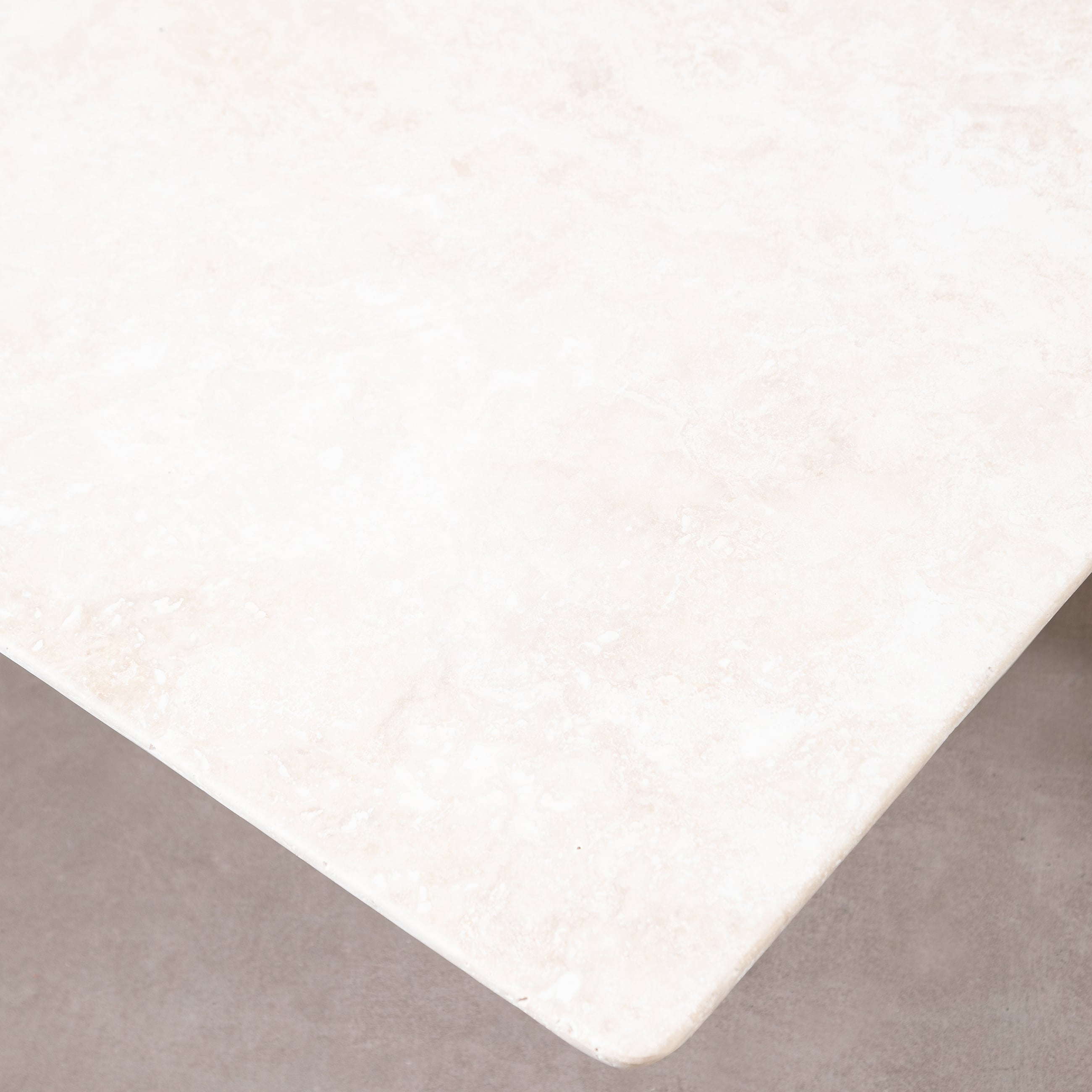 TRAVERTEN DUE KAHVE SEHPASI