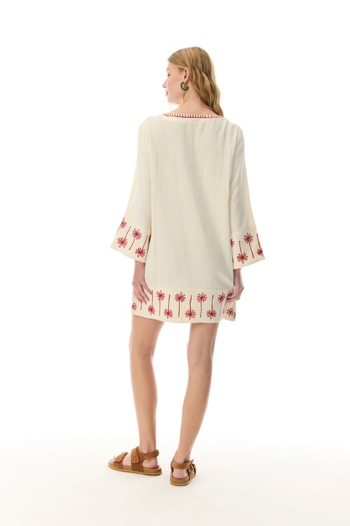 YAKASI BAĞLAMALI NAKIŞLI MİNİ ELBİSE