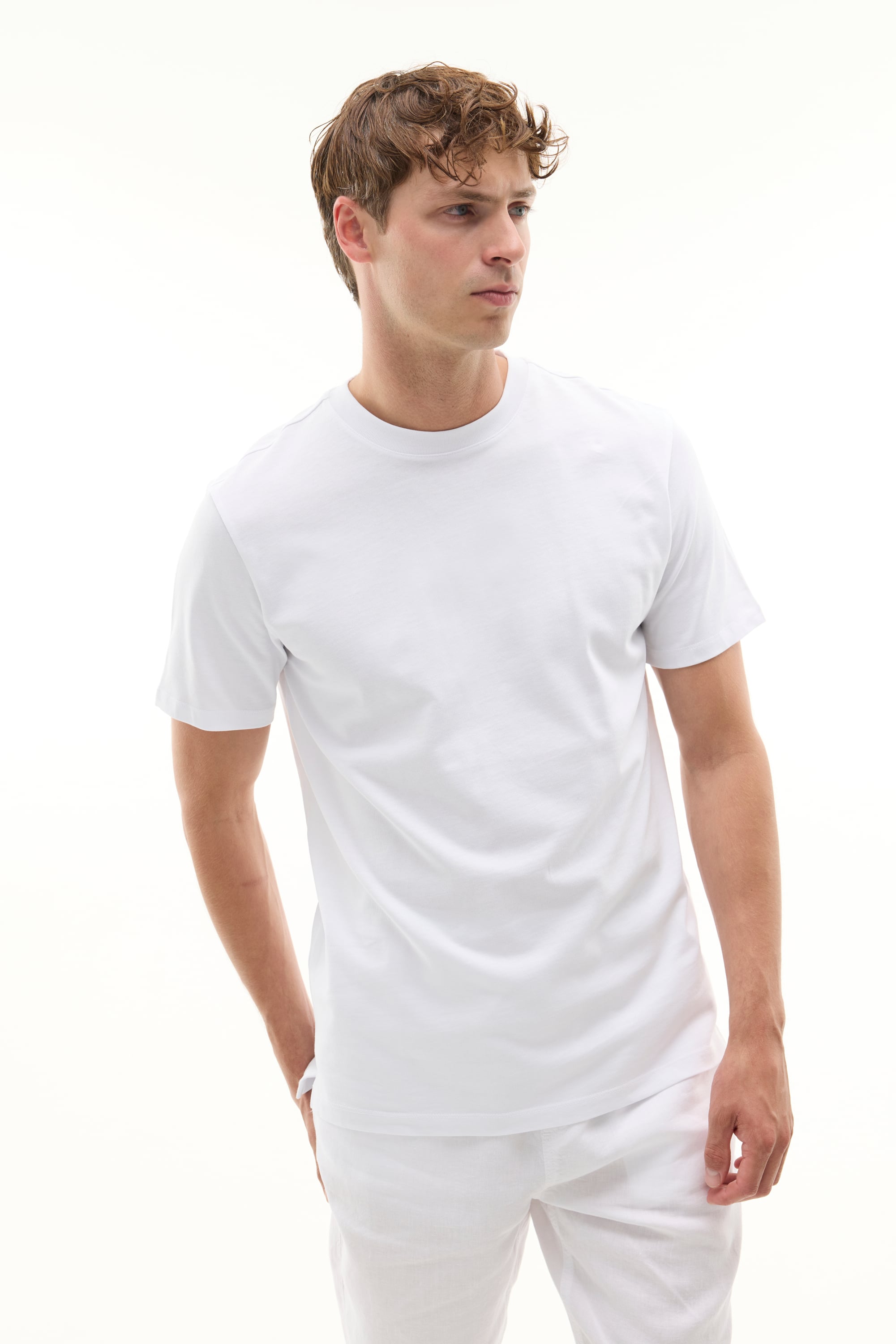 Erkek Beyaz Bisiklet Yaka Loose Fit Kısa Kollu T-Shirt