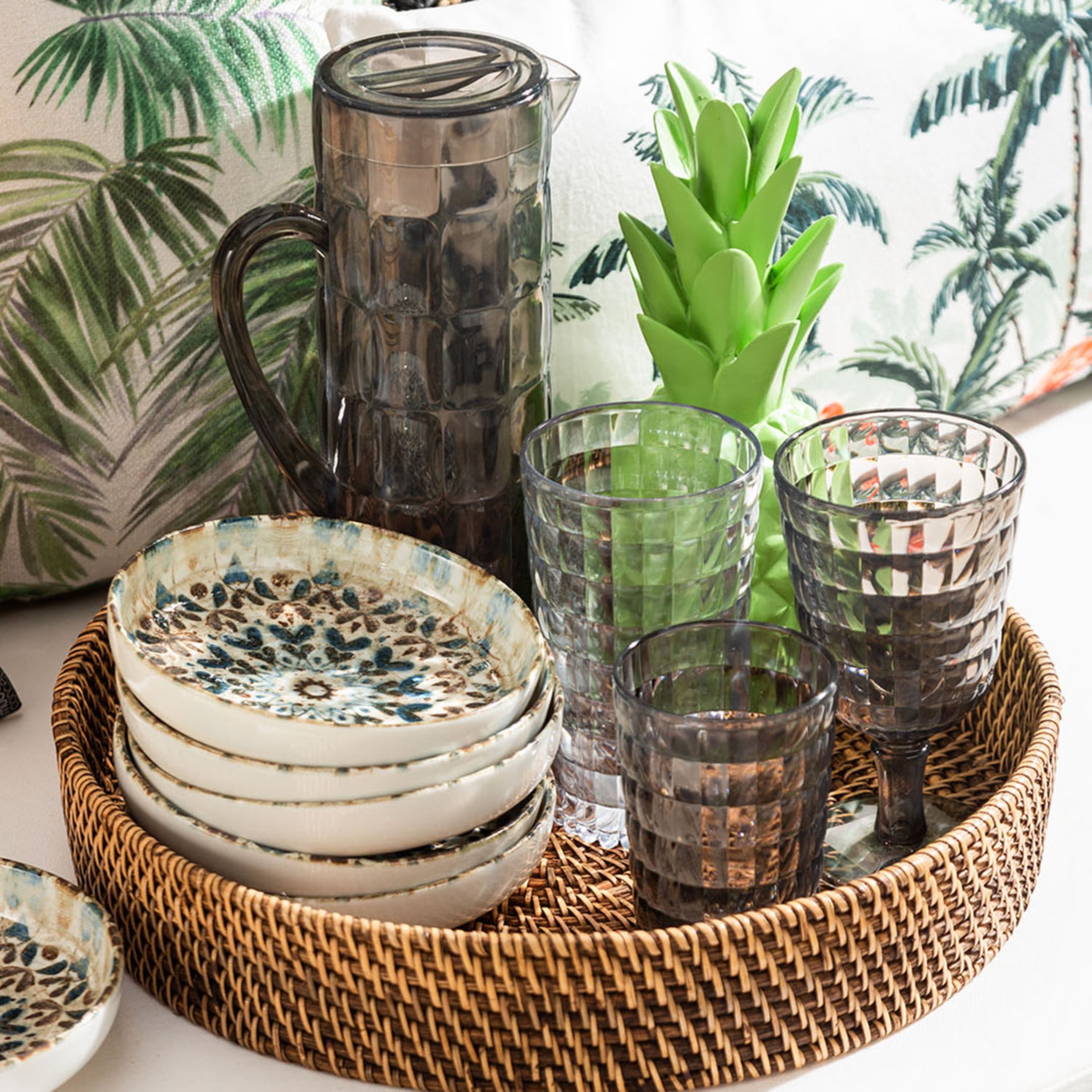 ACRYLIC UZUN BARDAK 750ML