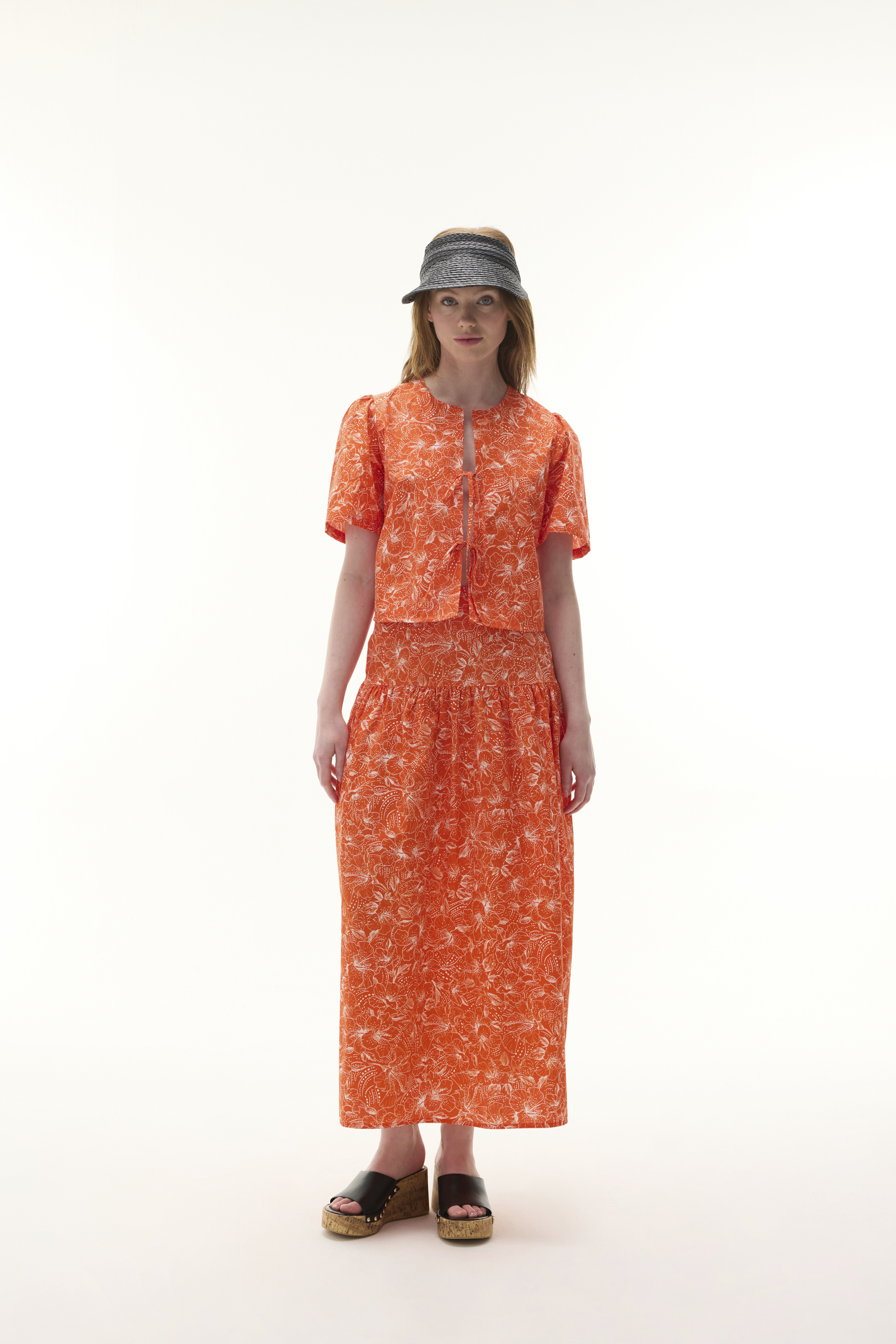 BASKILI BAĞLAMALI BLUZ