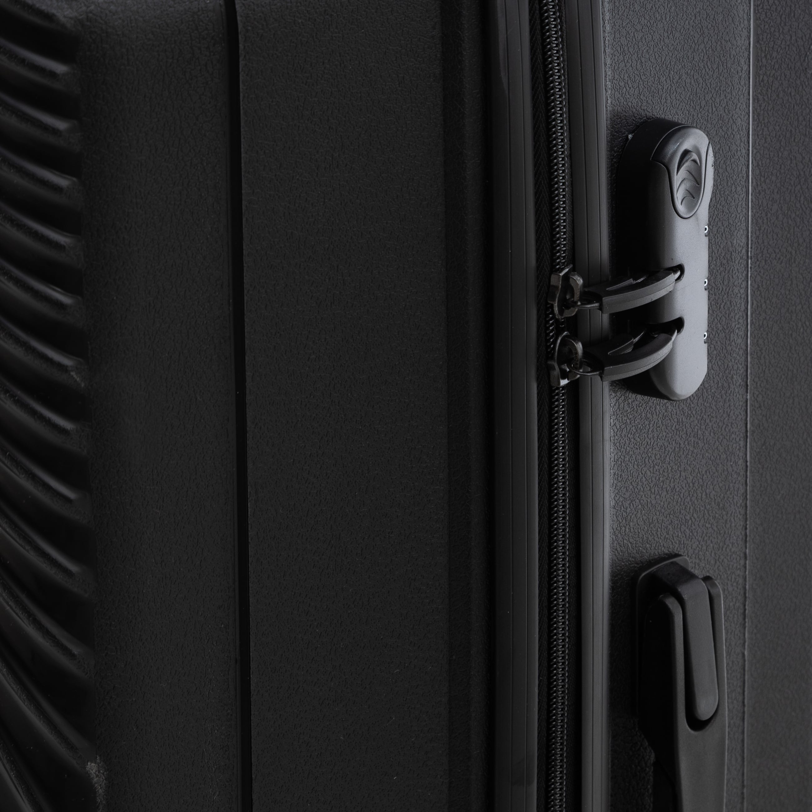 TORONTO SİYAH BÜYÜK BOY VALİZ