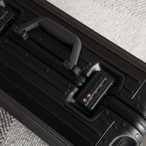  BASEL SİYAH KABİN BOY VALİZ