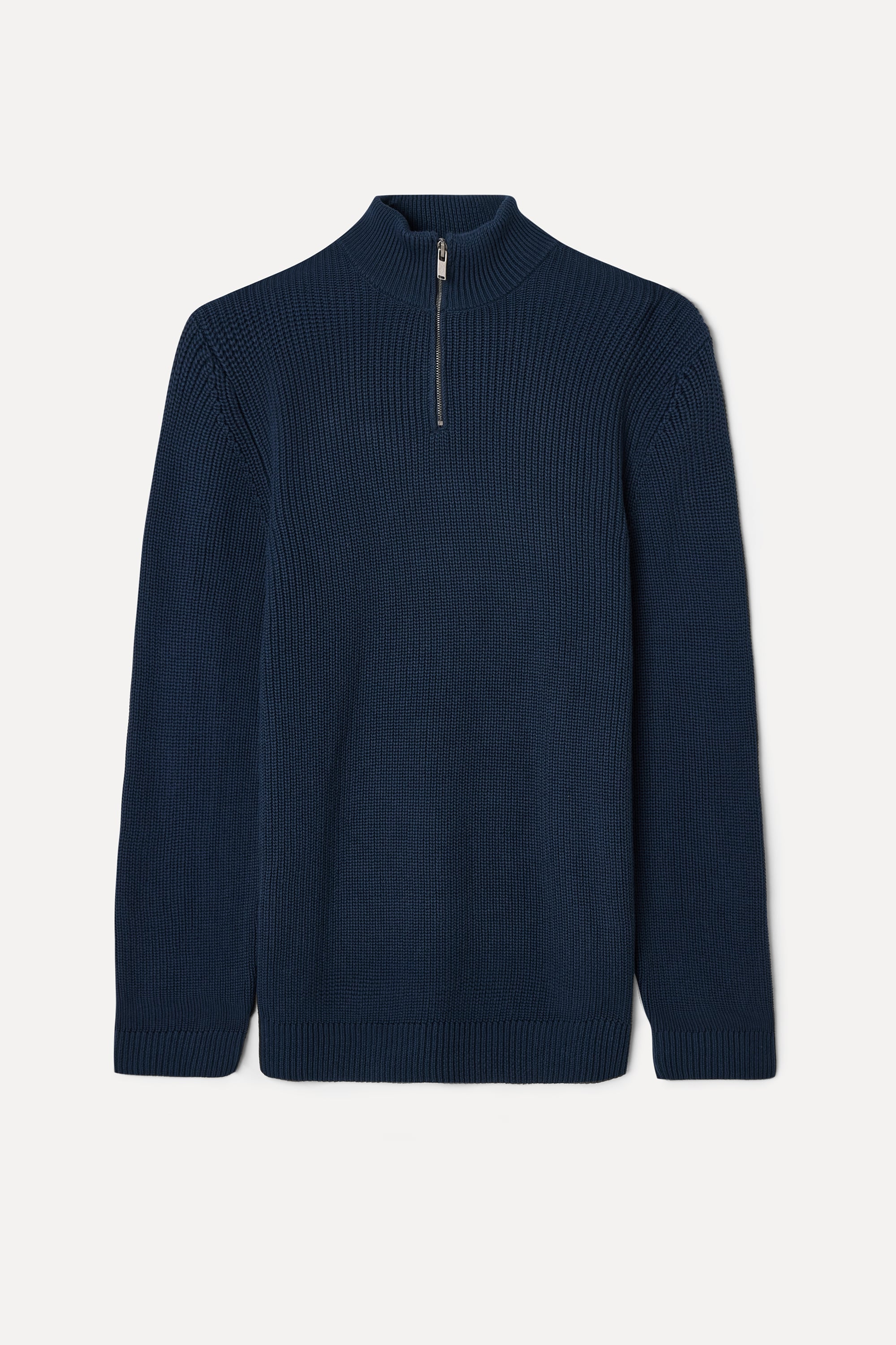 FERMUARLI DİK YAKA TRİKO KAZAK