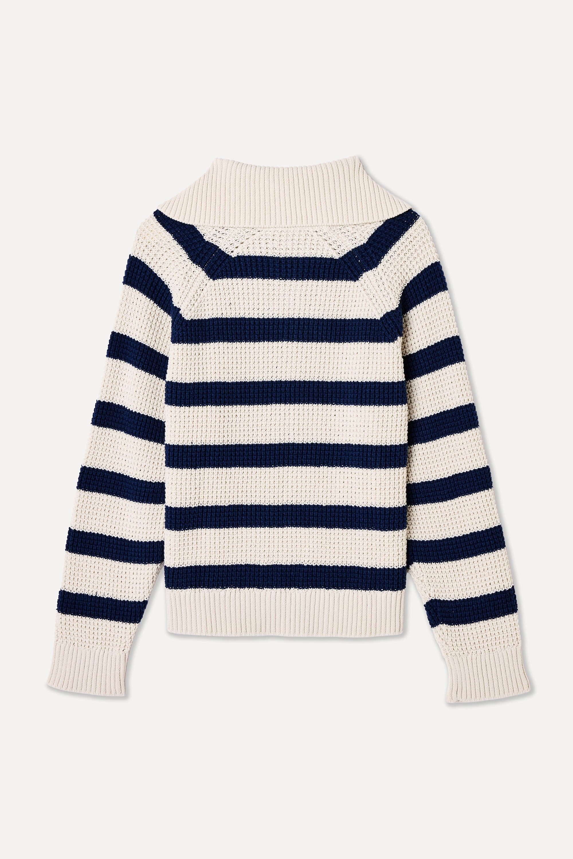 DÜĞMELİ DİK YAKA ÇİZGİLİ KAZAK