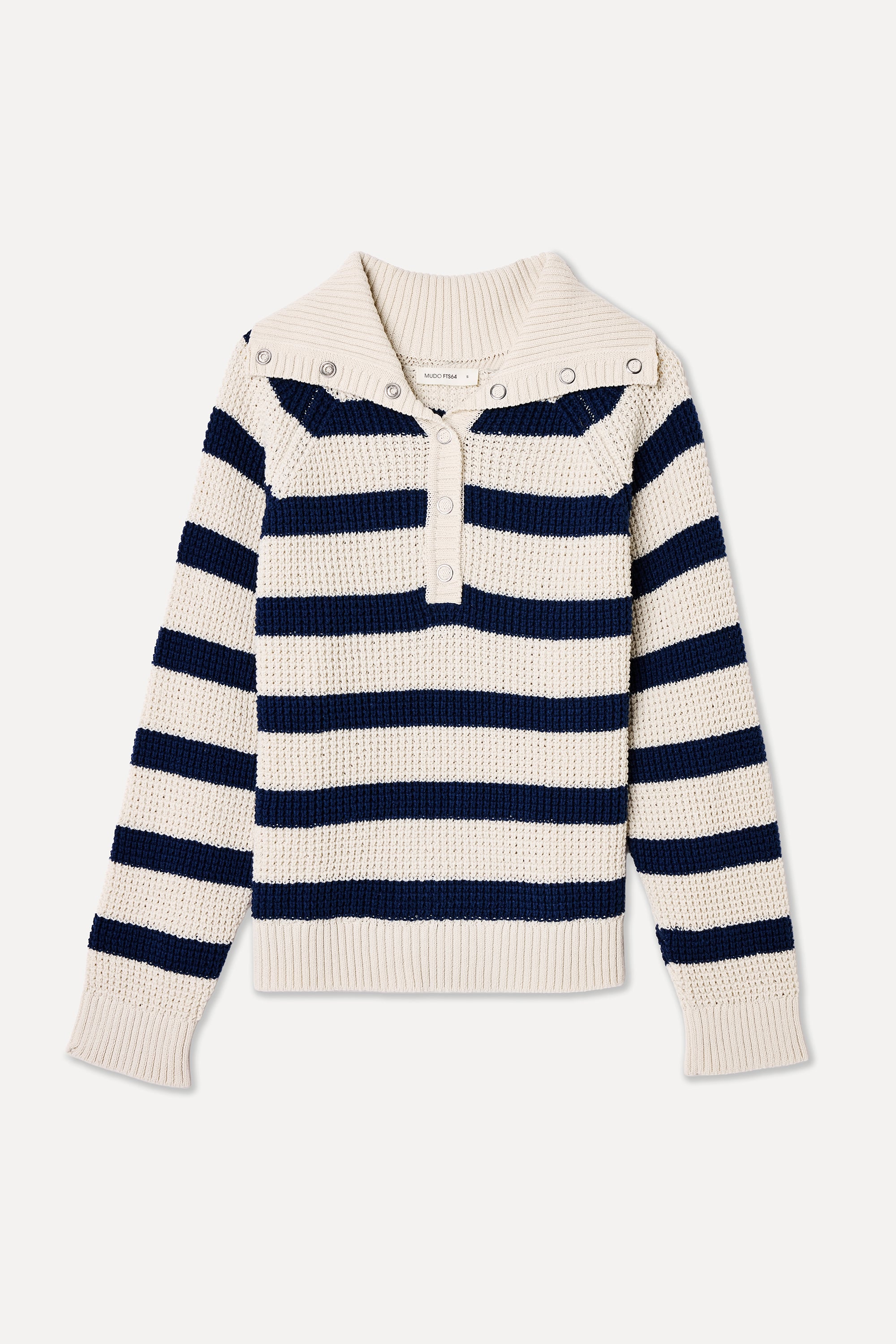 DÜĞMELİ DİK YAKA ÇİZGİLİ KAZAK