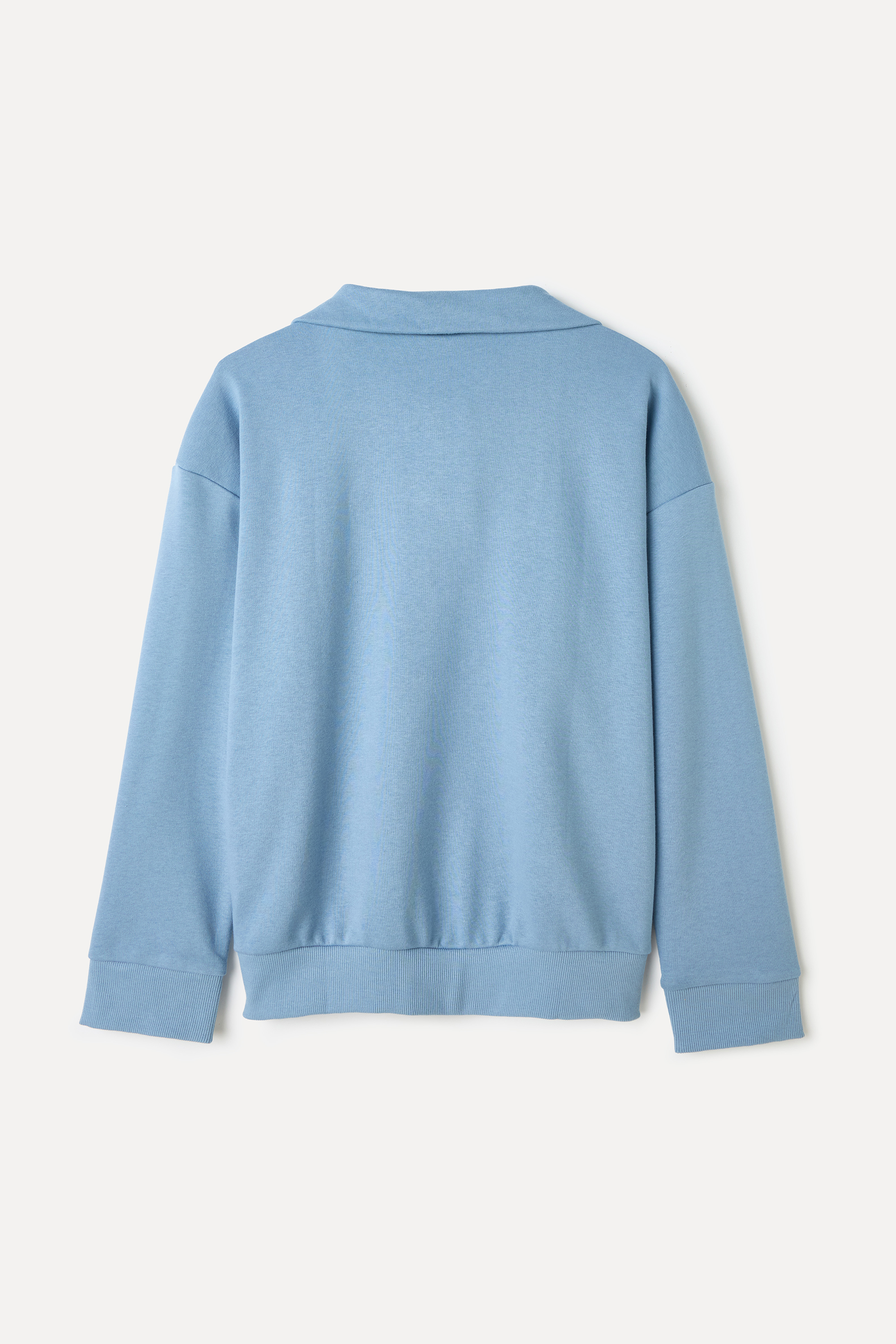 FERMUARLI DİK YAKA SWEATSHIRT