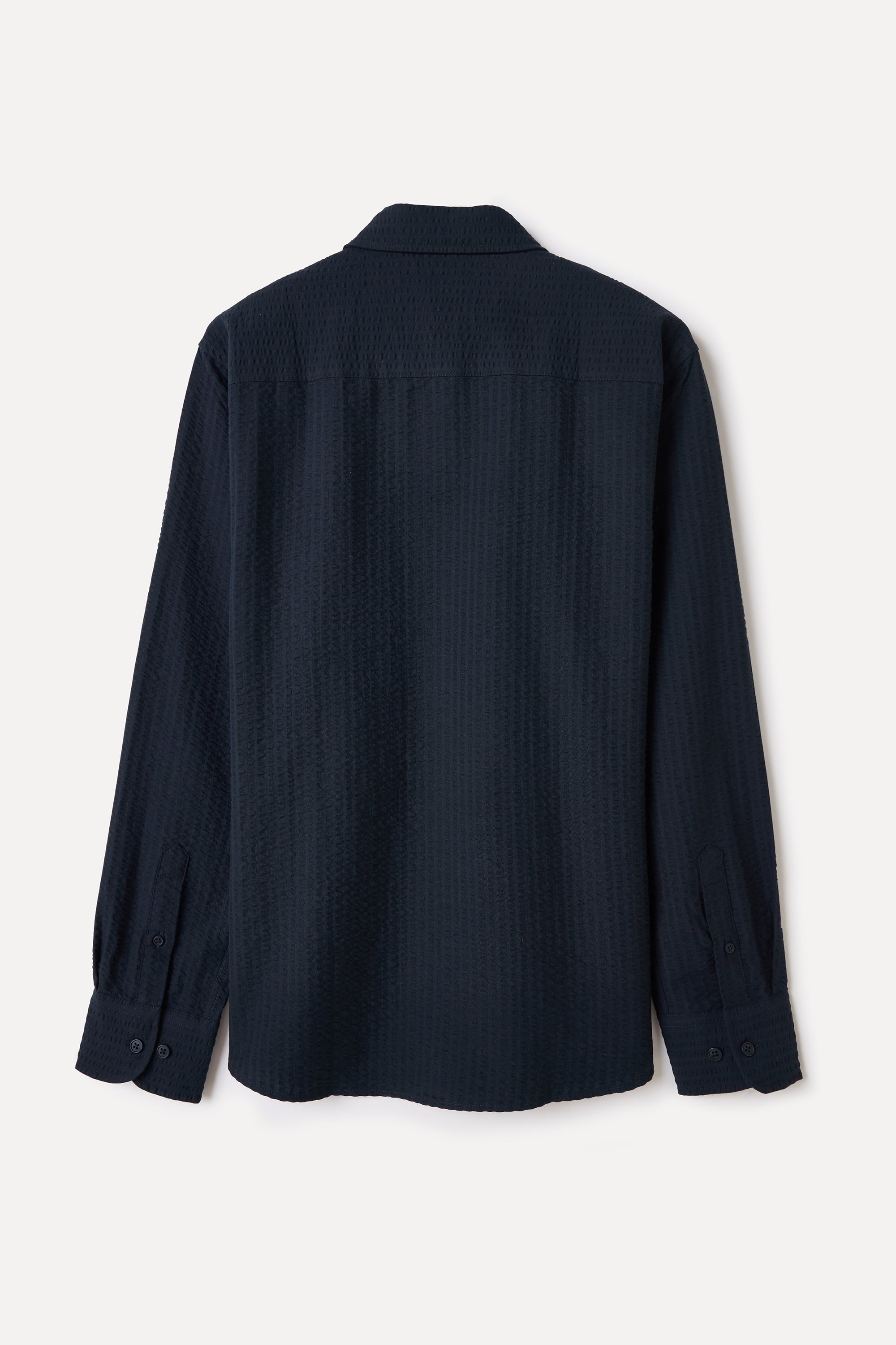 REGULAR FIT DOKULU UZUN KOLLU GÖMLEK