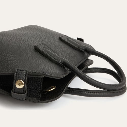  DERİ GÖRÜNÜMLÜ OMUZ ÇANTASI