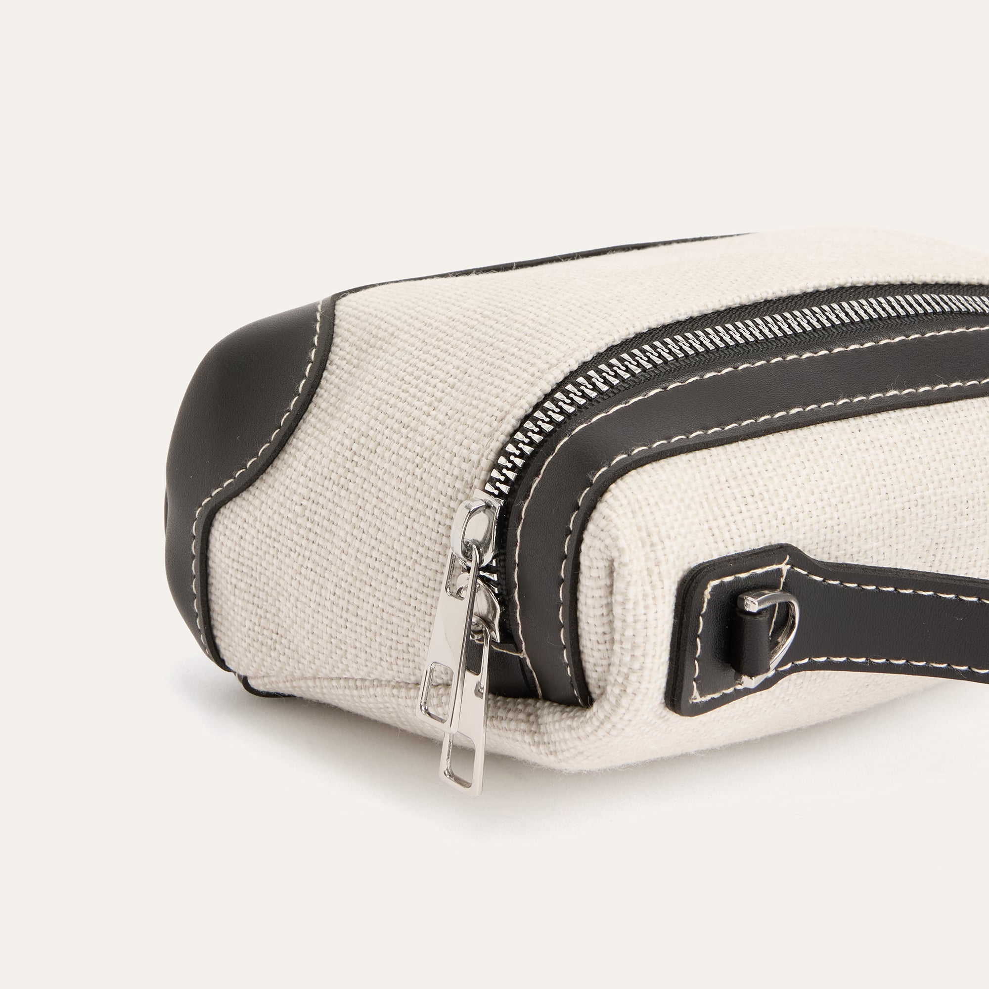 ÇIKARILABİLİR ASKILI OMUZ ÇANTASI