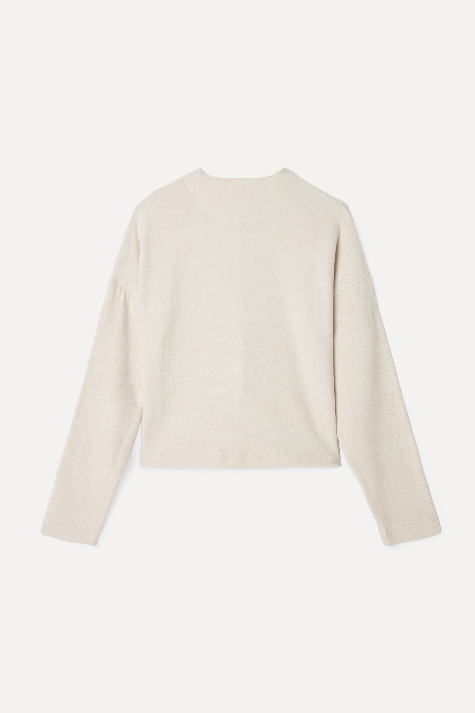 BİSİKLET YAKA DÜĞMELİ HIRKA