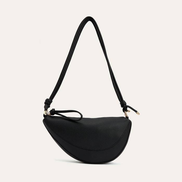 DERİ GÖRÜNÜMLÜ OVAL OMUZ ÇANTASI