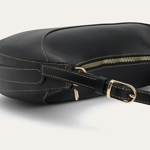 DİKİŞ DETAYLI EL ÇANTASI