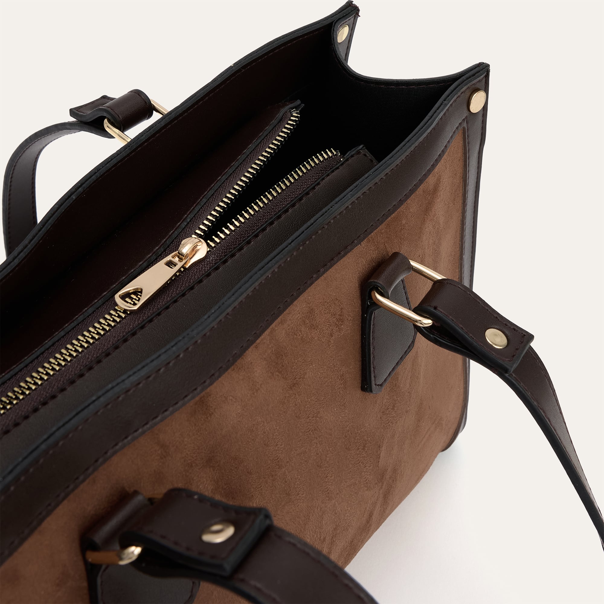 SÜET GÖRÜNÜMLÜ EL ÇANTASI