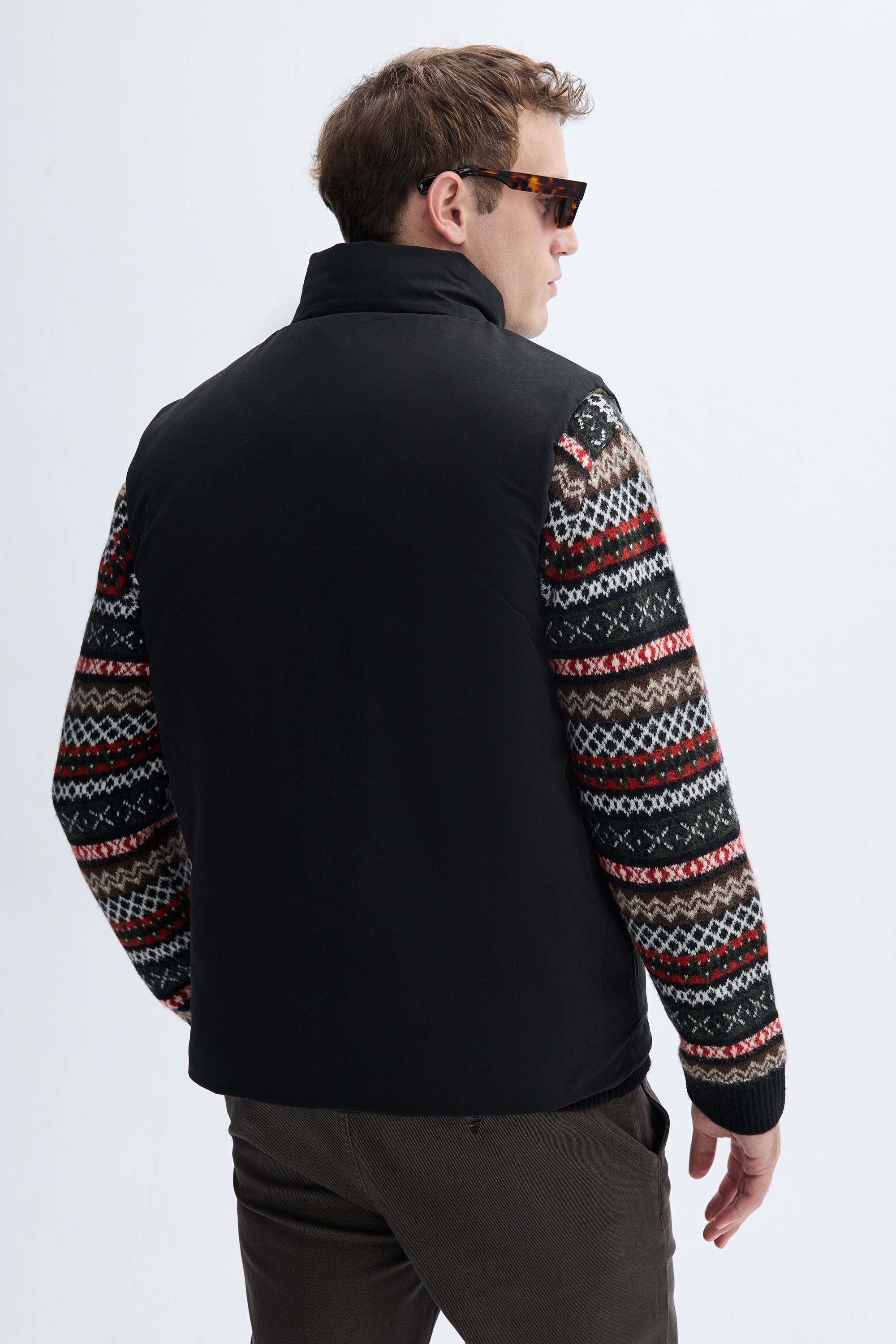 KAPİTONELİ ÇİFT TARAFLI YELEK