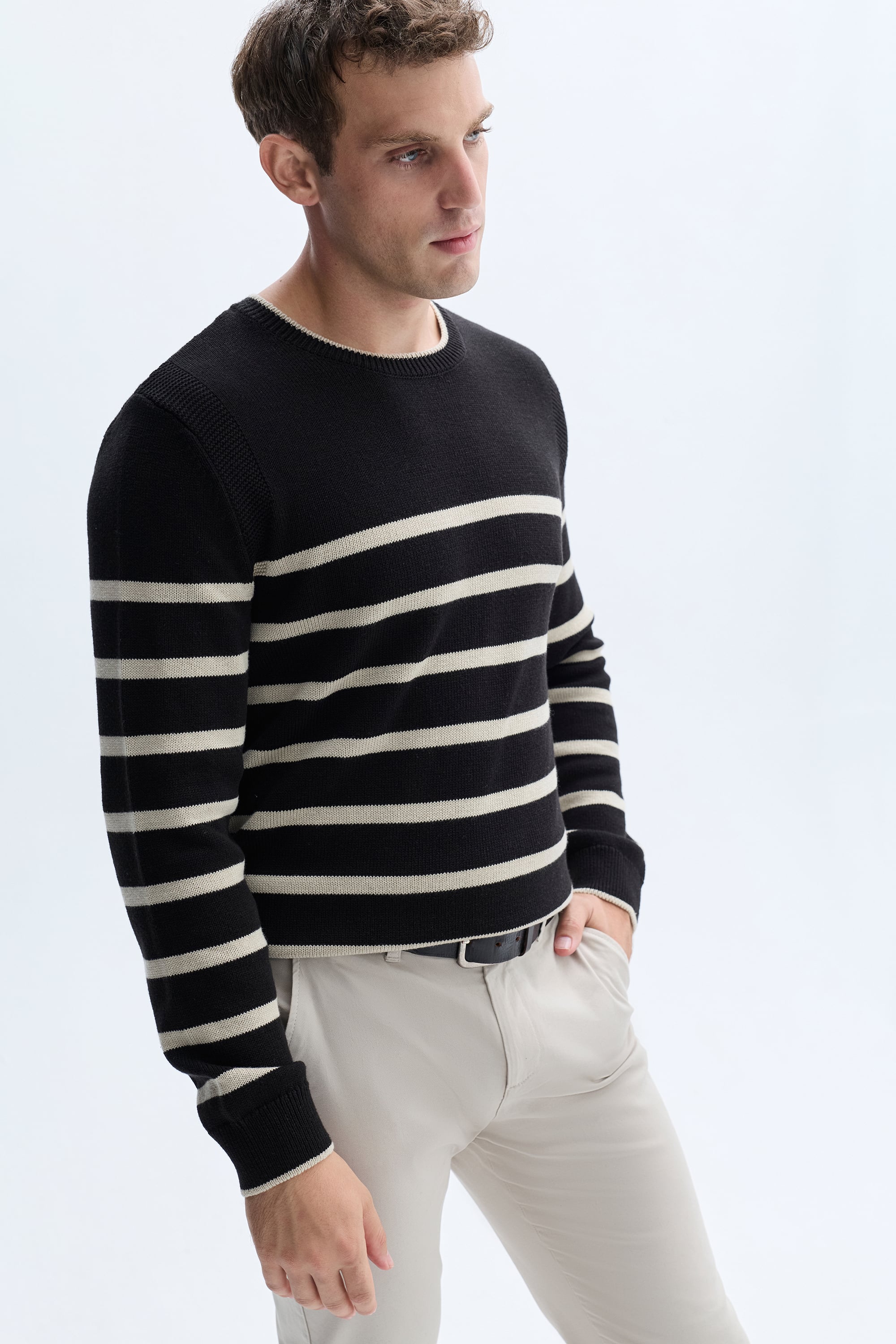 ÇİZGİLİ BİSİKLET YAKA TRİKO KAZAK