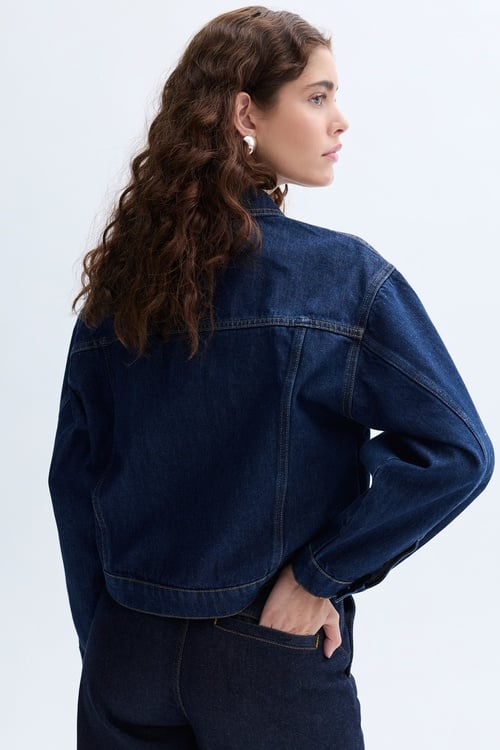 DİKİŞ DETAYLI JEAN CEKET