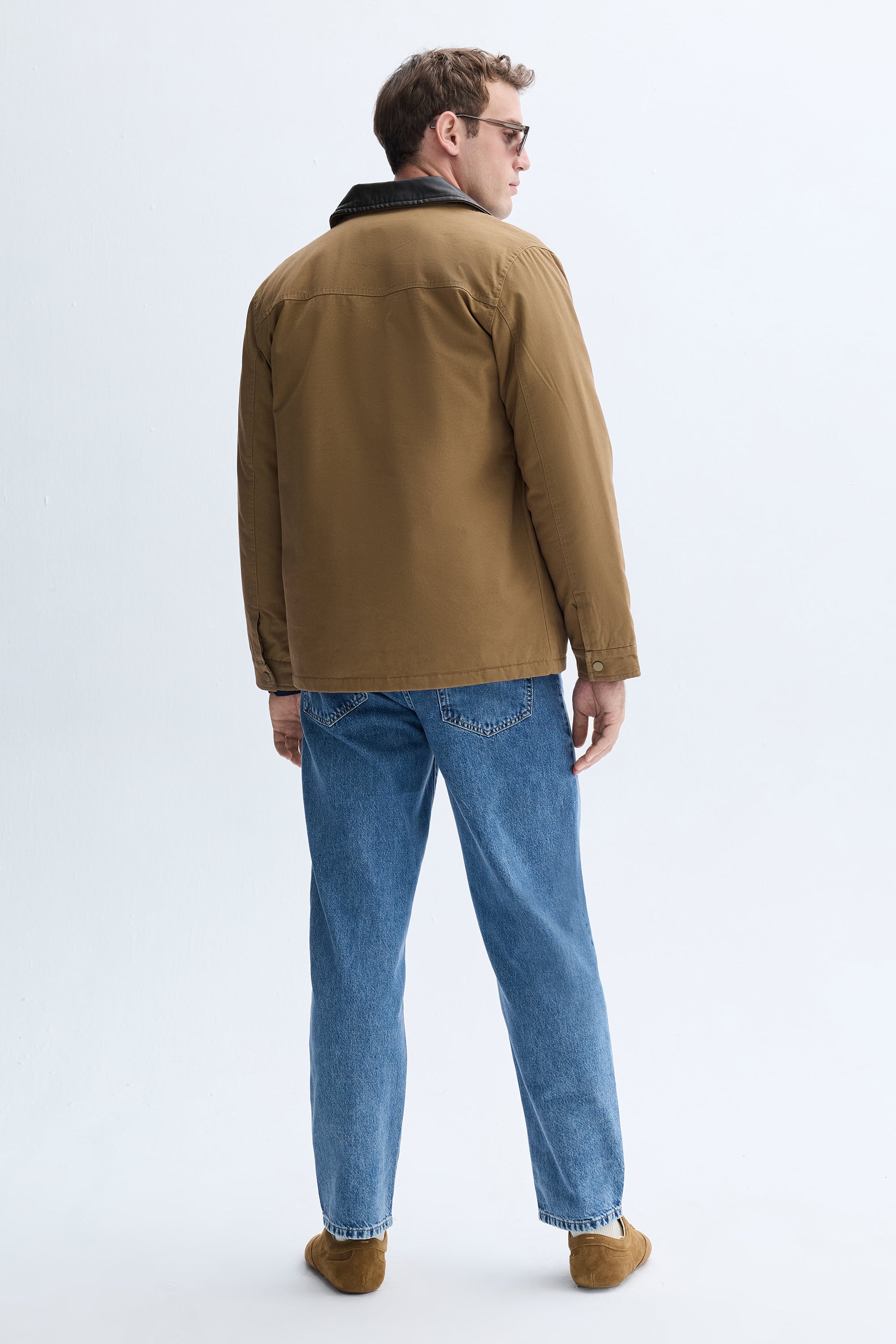 YAKA DETAYLI FERMUARLI CASUAL CEKET