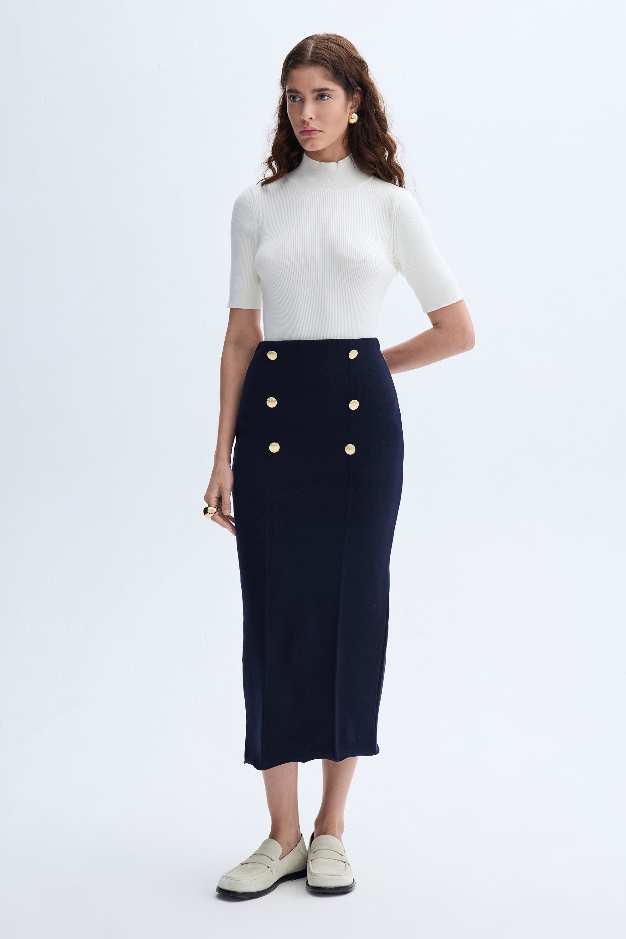 DÜĞME DETAYLI TRİKO MİDİ ETEK