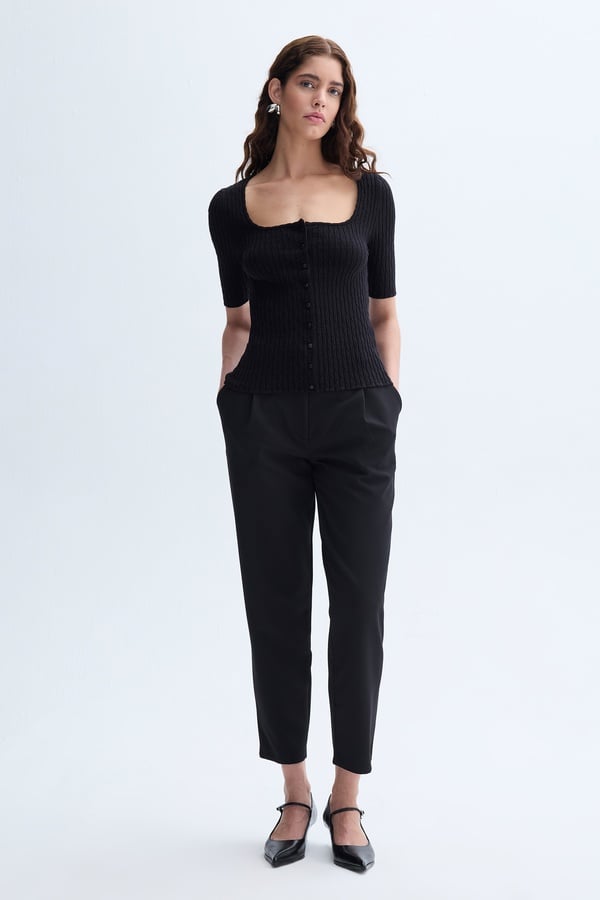 HAVUÇ KESİM PANTOLON