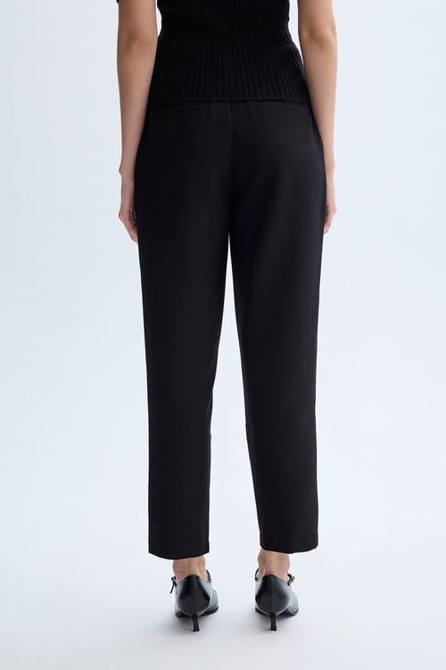 HAVUÇ KESİM PANTOLON