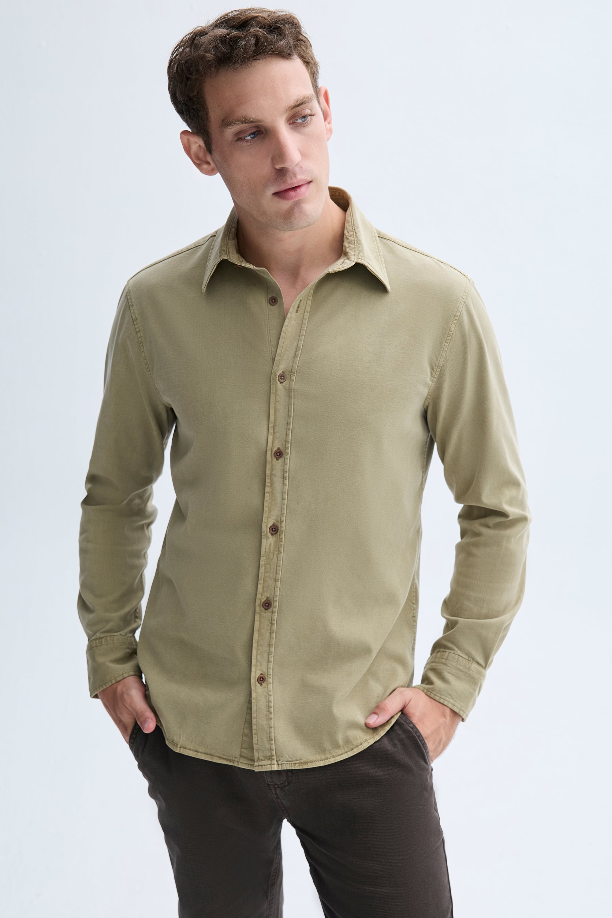 REGULAR FIT UZUN KOLLU CASUAL GÖMLEK