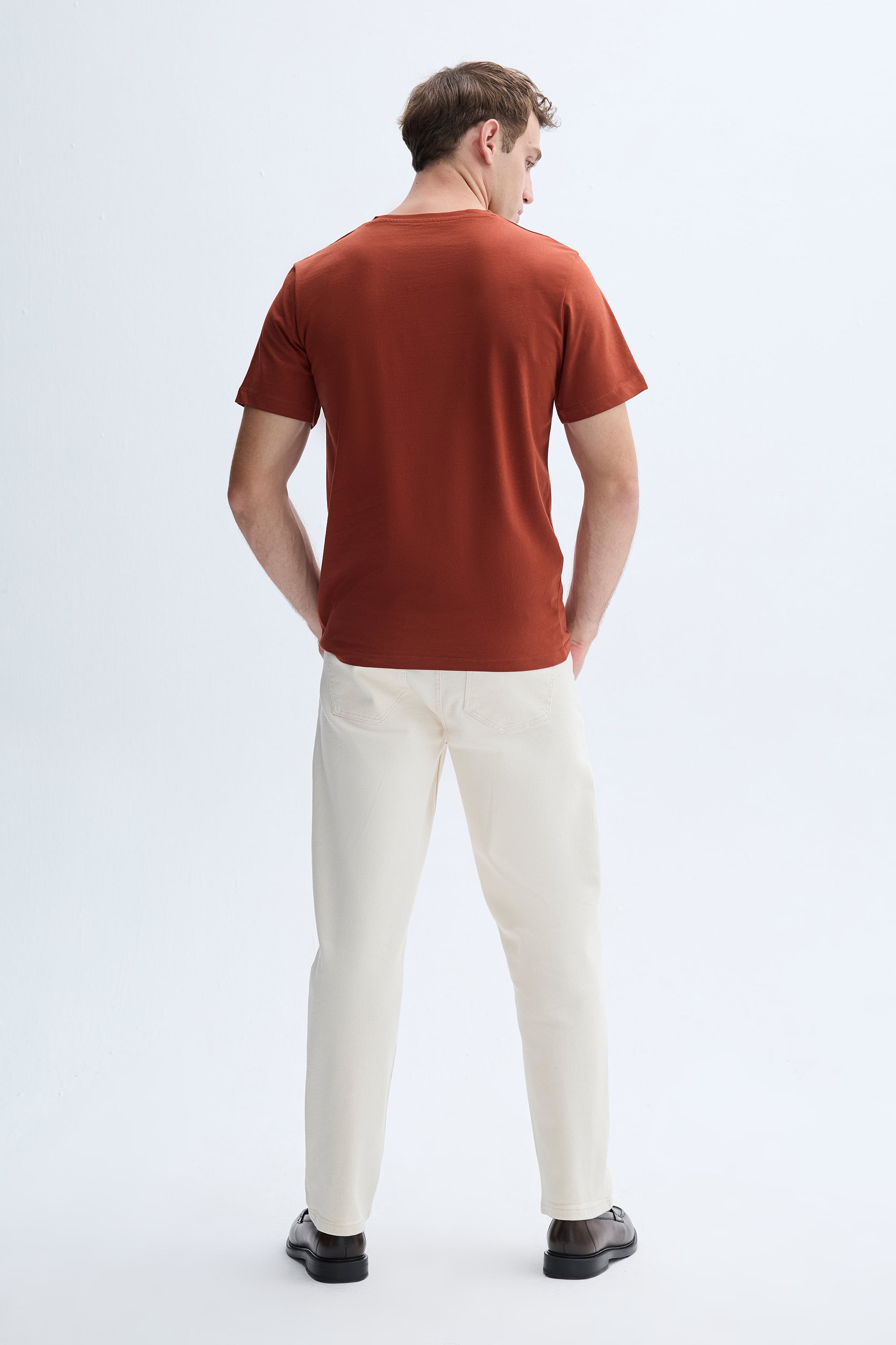 BİSİKLET YAKA T-SHIRT