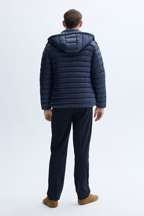 KAPİTONELİ KAPÜŞONLU PUFFER MONT