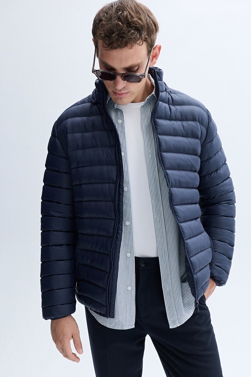 KAPİTONELİ KAPÜŞONLU PUFFER MONT