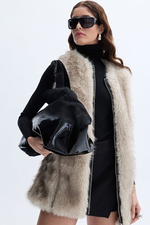 MİDİ KOLSUZ PELÜŞ YELEK