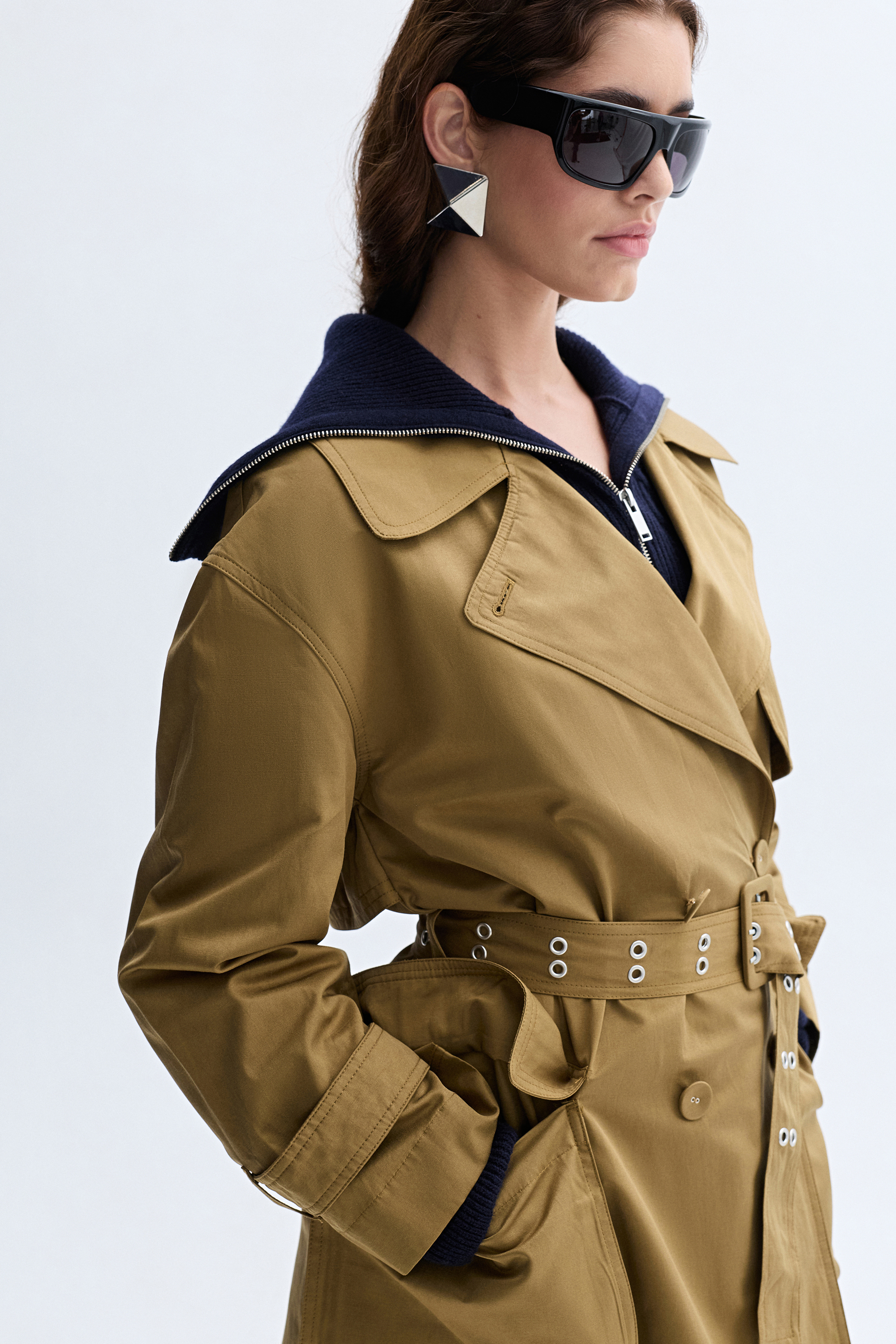 OVERSIZE KEMERLİ UZUN TRENÇKOT