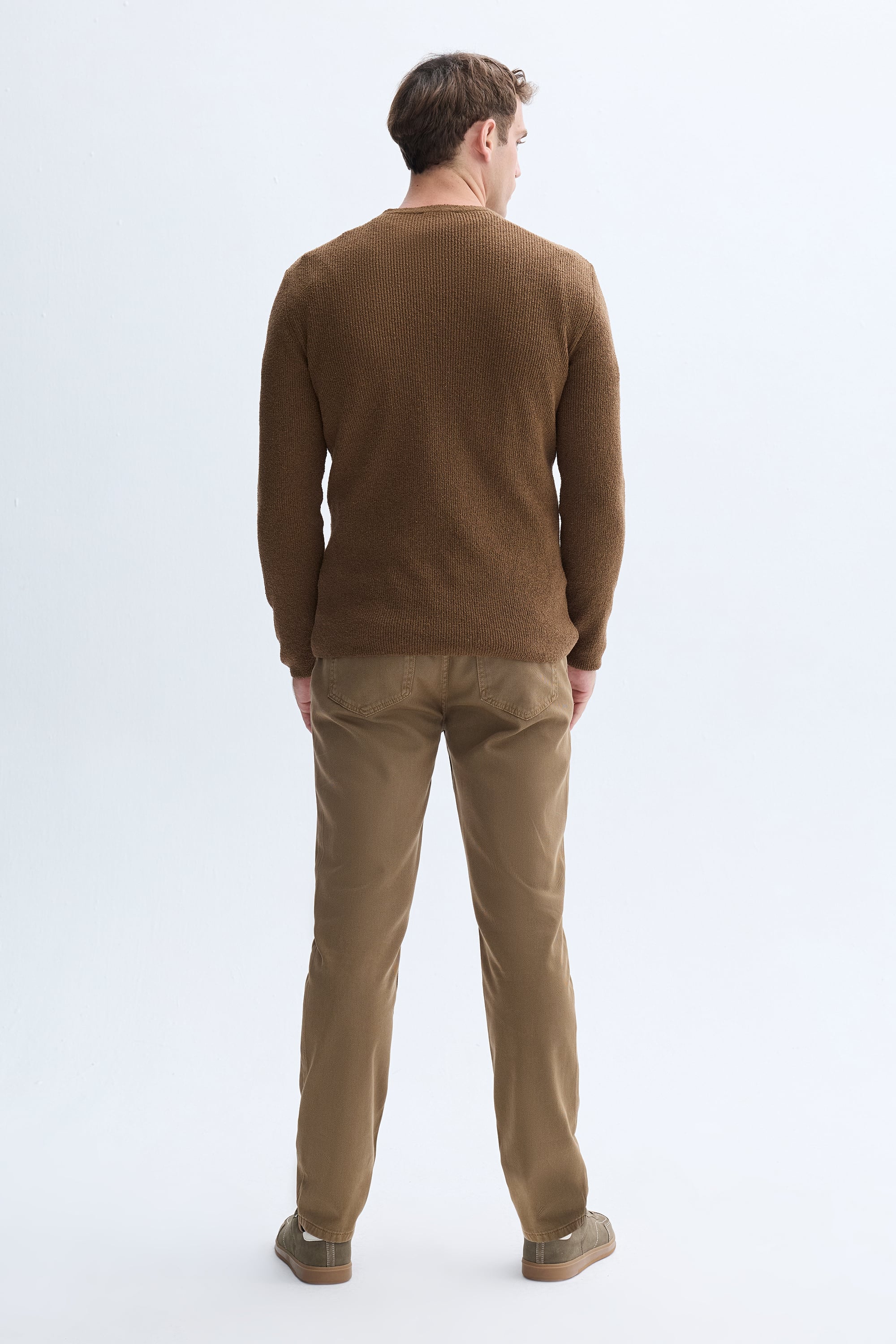 BİSİKLET YAKA TRİKO KAZAK