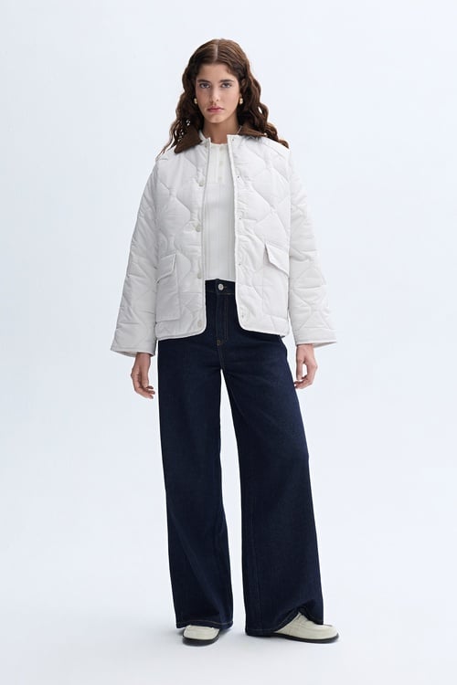 KADİFE YAKA KAPİTONELİ MONT CEKET