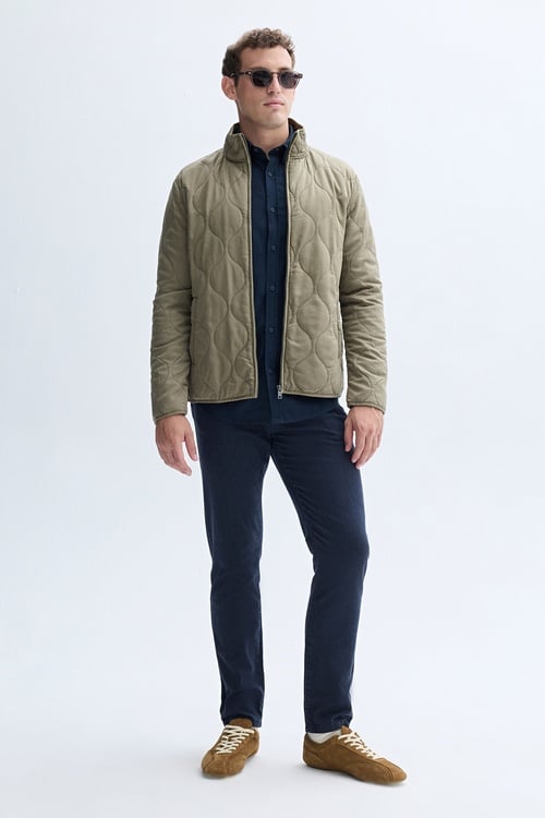 KAPİTONELİ DİK YAKA MONT