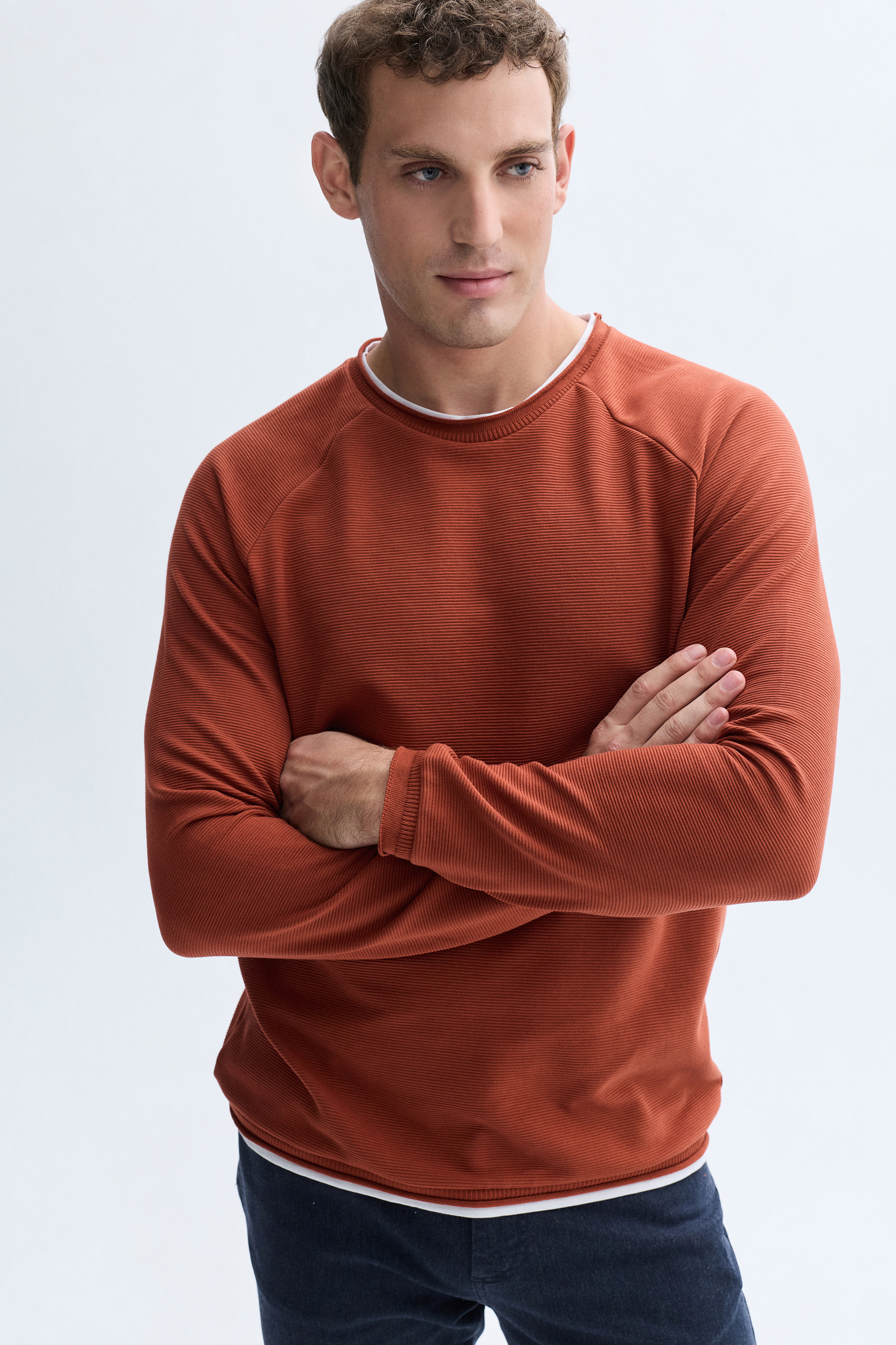 BİSİKLET YAKA SWEATSHIRT