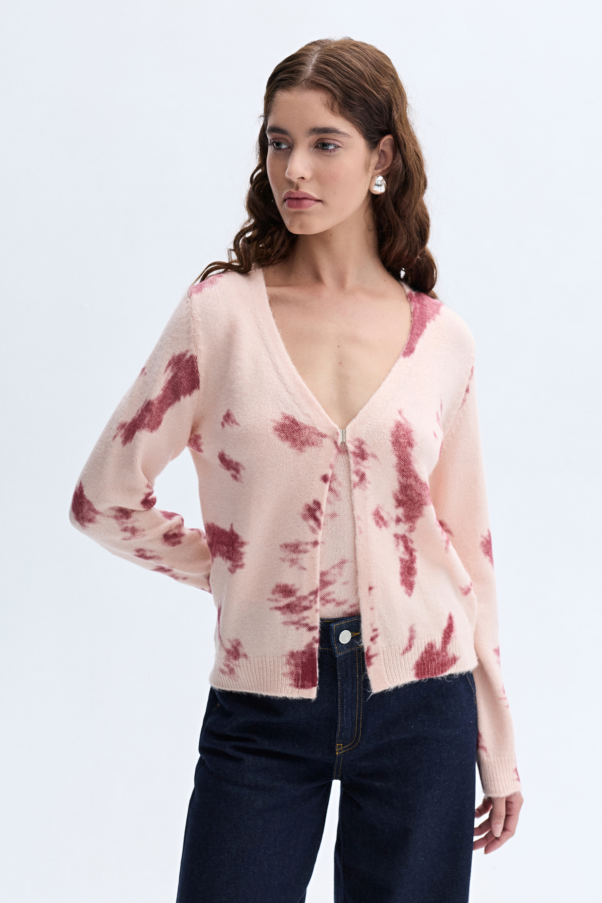 JAKARLI V YAKA HIRKA