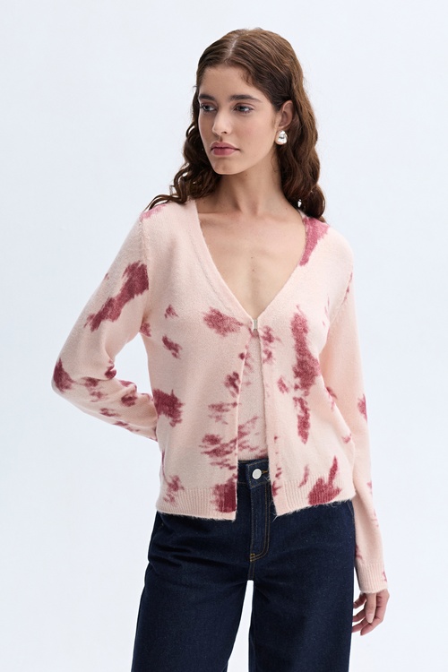 JAKARLI V YAKA HIRKA