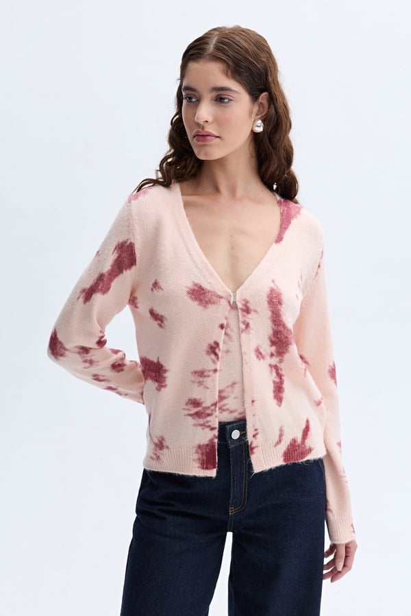 JAKARLI V YAKA HIRKA