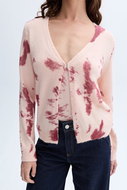 JAKARLI V YAKA HIRKA