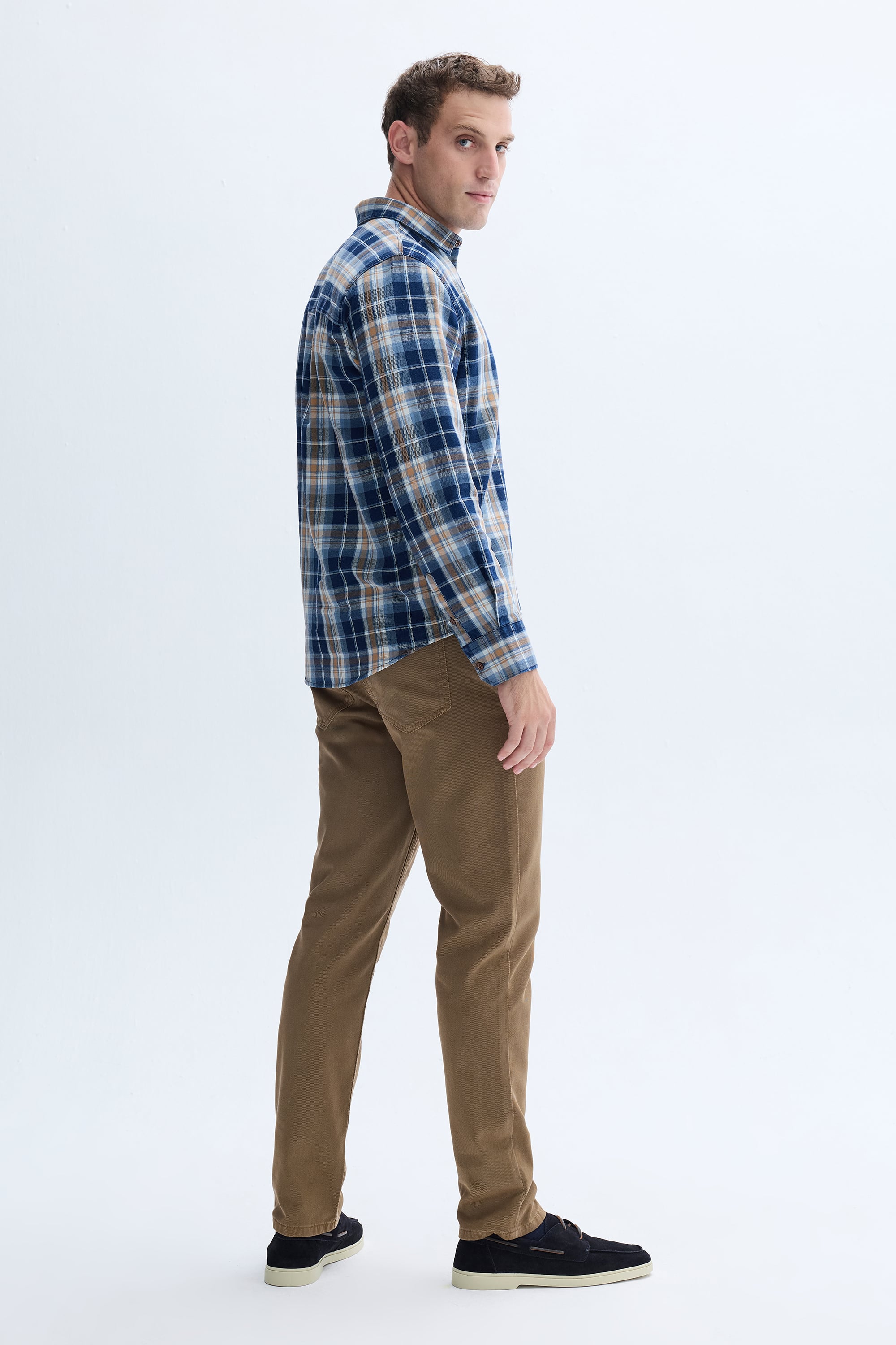 SLIM STRAIGHT FIT PANTOLON