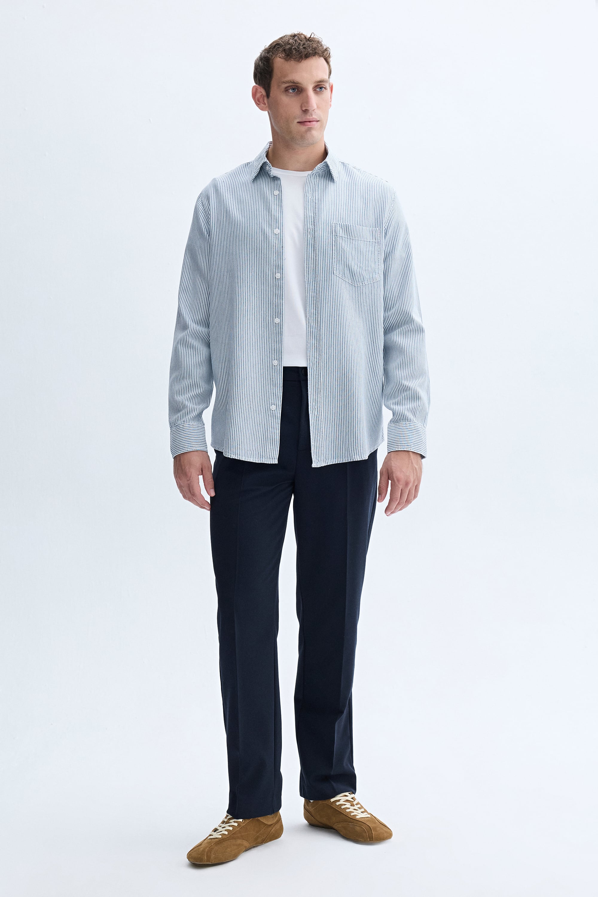 LİYOSEL KARIŞIMLI REGULAR FIT ÇİZGİLİ UZUN KOLLU GÖMLEK