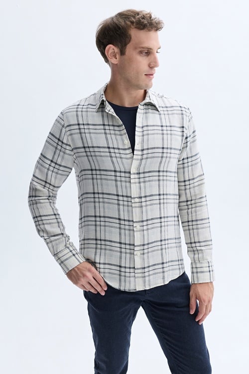 EKOSELİ REGULAR FIT UZUN KOLLU GÖMLEK