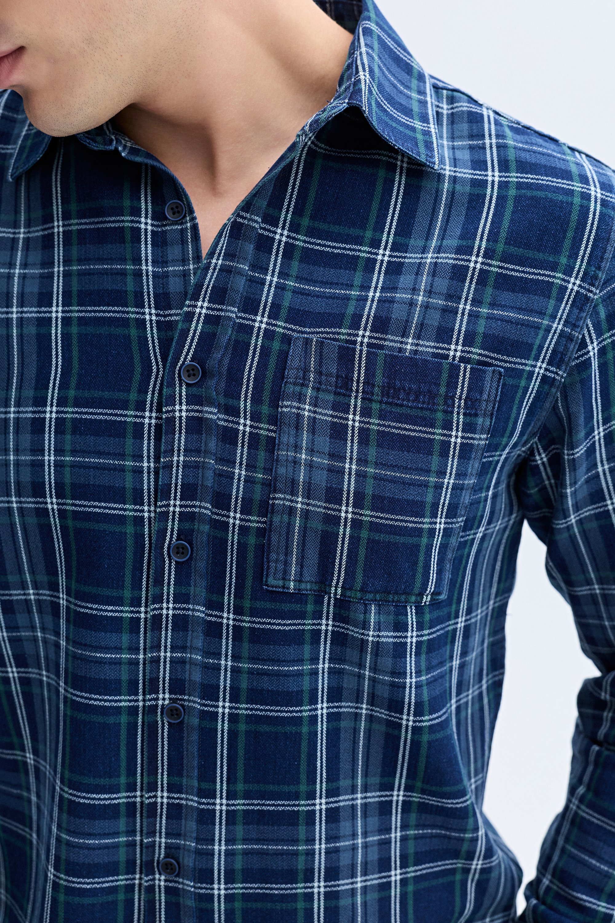 REGULAR FIT EKOSELİ UZUN KOLLU GÖMLEK