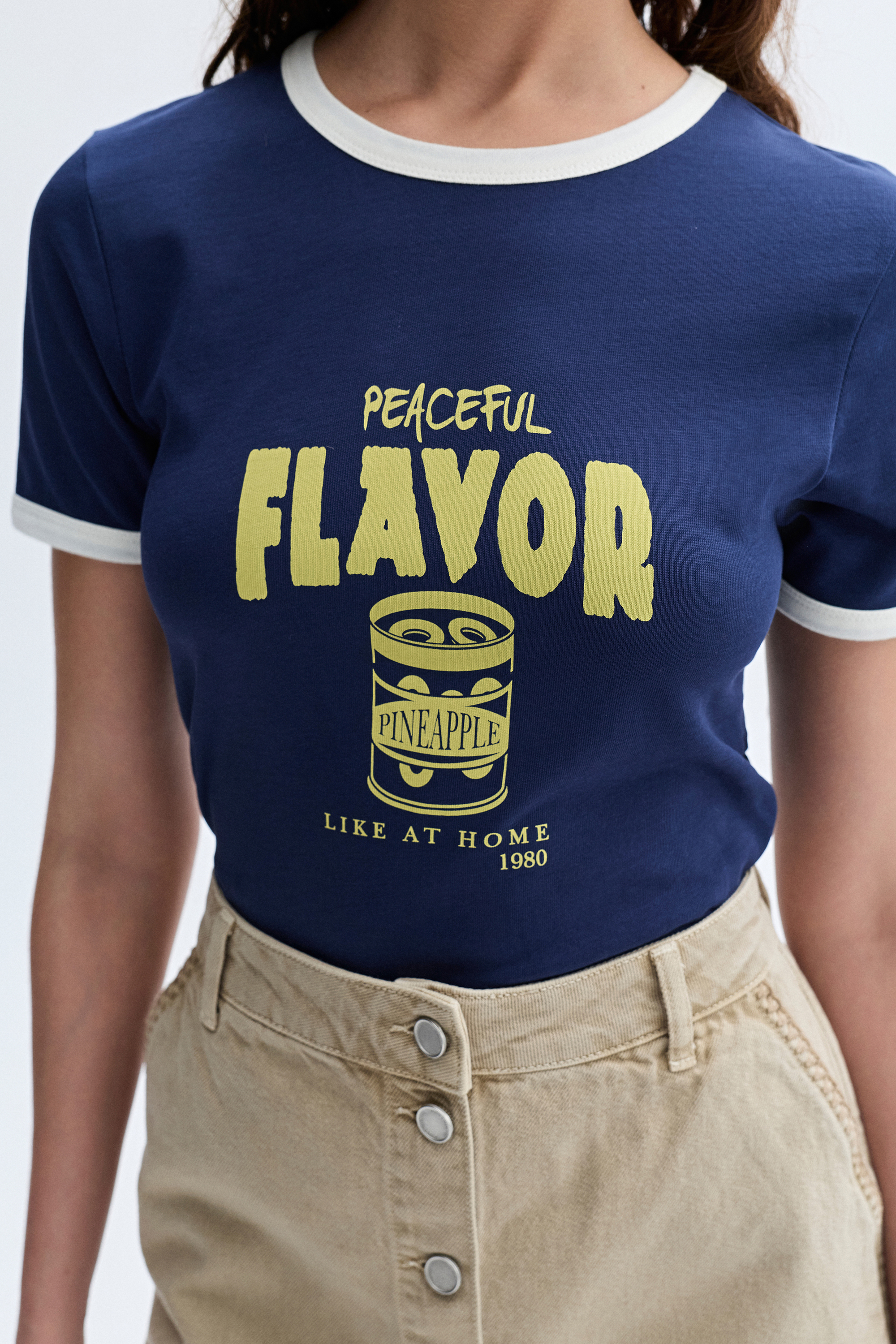 BASKILI BİSİKLET YAKA T-SHIRT